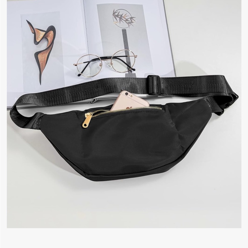 Fanny pack ✨ - Picture 4 of 6